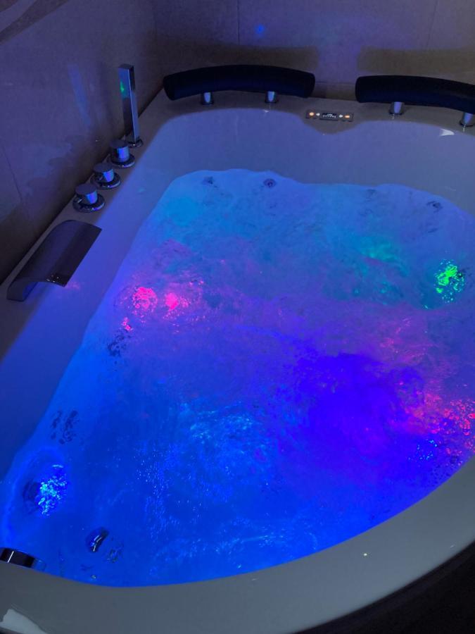 B&B La Reggia Di Rihanna Spa 카세르타 외부 사진