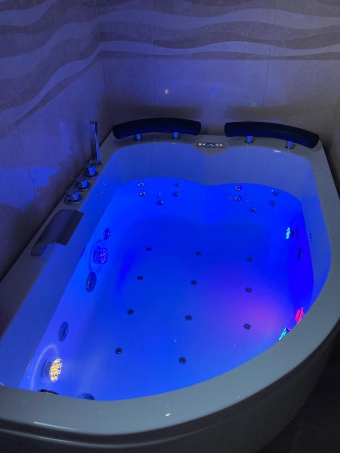 B&B La Reggia Di Rihanna Spa 카세르타 외부 사진
