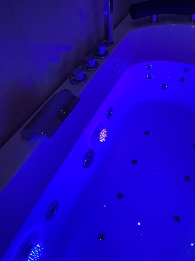 B&B La Reggia Di Rihanna Spa 카세르타 외부 사진