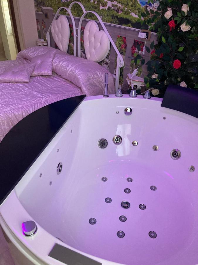 B&B La Reggia Di Rihanna Spa 카세르타 외부 사진