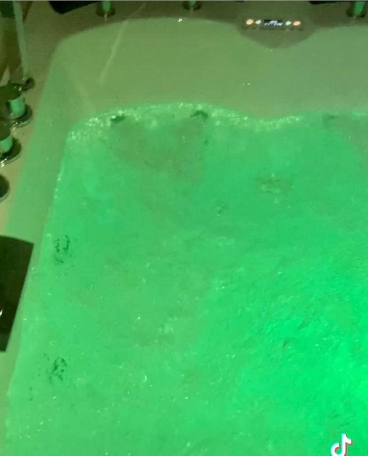 B&B La Reggia Di Rihanna Spa 카세르타 외부 사진